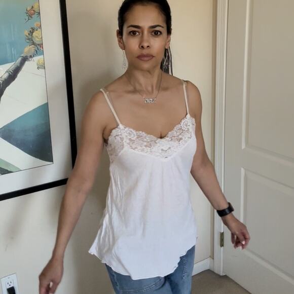 Express Ivory size S lace detail tank top - Picture 3 of 5